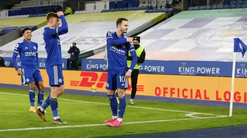 Bendita Premier League: Leicester City venció a Chelsea ¡y es líder!