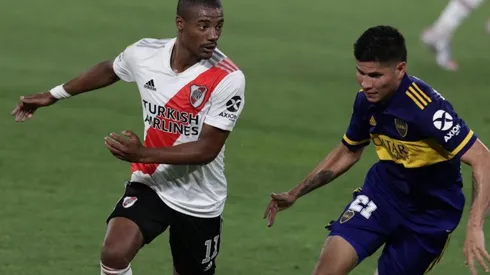 Nicolás De La Cruz enfrentando a Boca.