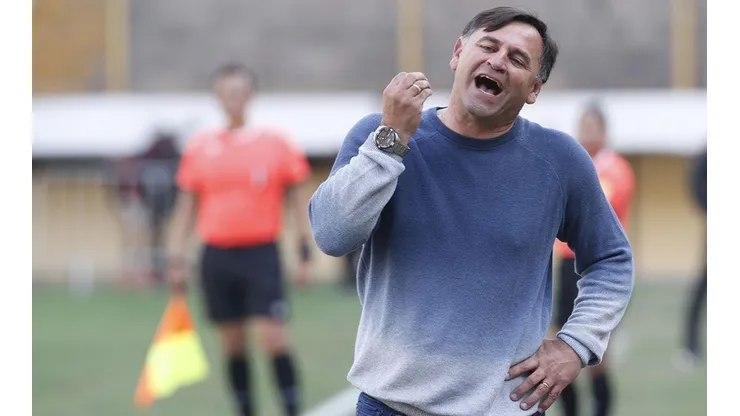 Carlos Bustos será el entrenador de Alianza Lima en la Liga 2.