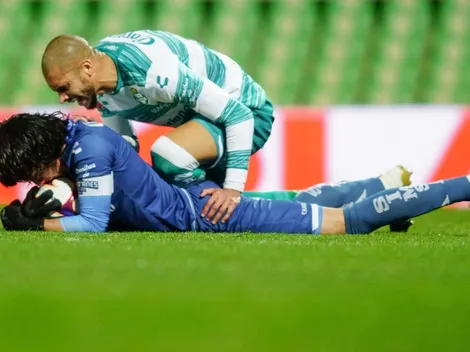 Carlos Acevedo brilló con dos paradones ante Carlos González