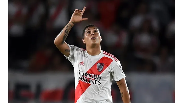 Juanfer Quintero celebró su cumpleaños 28 y los hinchas de River invadieron Twitter
