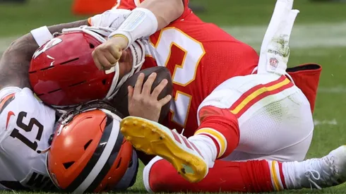 Golpe a Patrick Mahomes