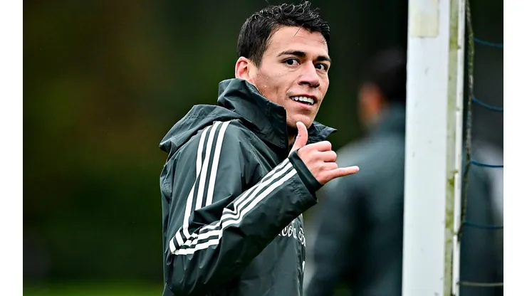 Hoy es el cumpleaños de Héctor Moreno.