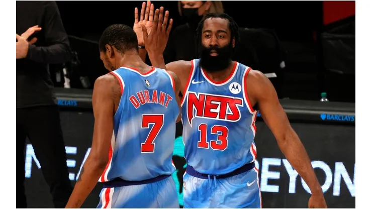 Kevin Durant y James Harden, Cruz Azul
