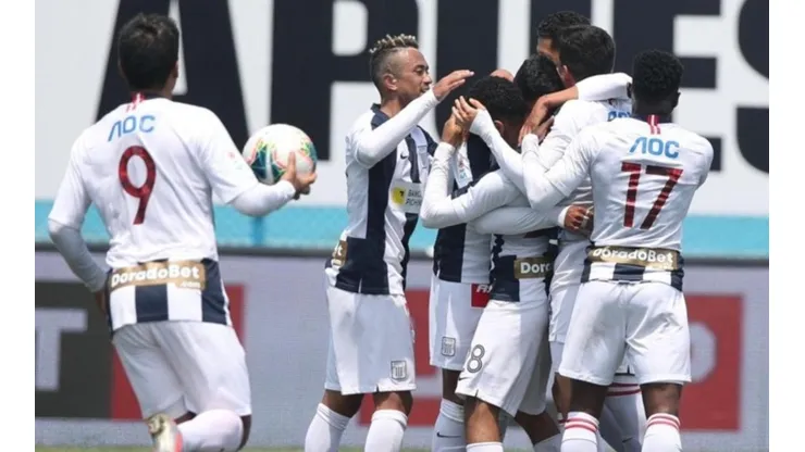 Hasta el momento en Alianza Lima solo han realizado dos contrataciones.