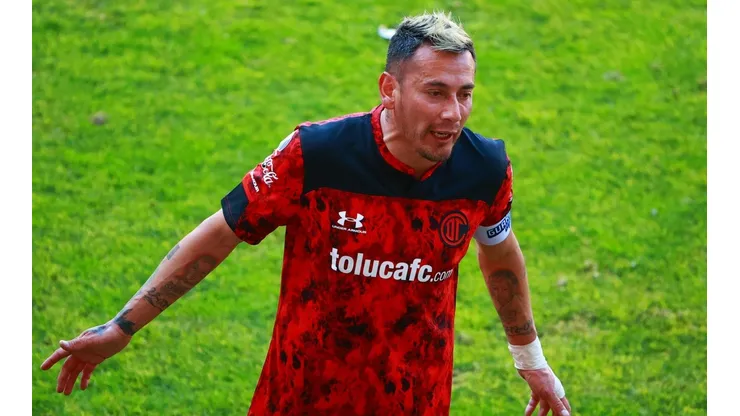 "Debemos encontrar alguna forma de pararlo": Figura de Chivas sobre Sambueza