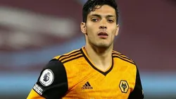 Raúl Jiménez se quedaría sin DT en Wolverhampton.