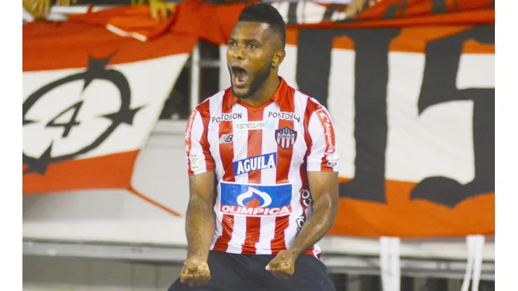 Miguel ángel Borja y su crítica al arbitraje colombiano en redes sociales.