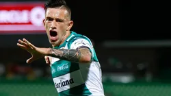 Brian Lozano volverá a ser operado.