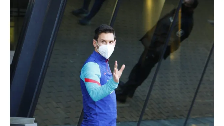 Barcelona nos arruinó el día: Messi no va ni al banco contra Real Sociedad