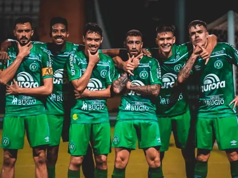 Lo celebra todo Colombia: Chapecoense ascendió a primera división en Brasil