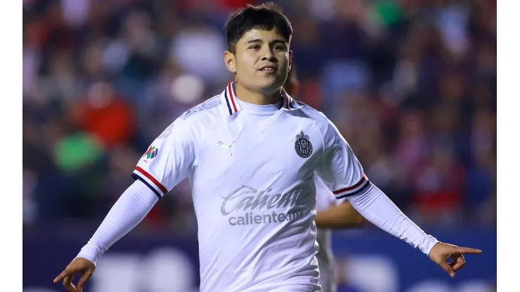 La Chofis López podría dejar Chivas para ir a Pachuca.