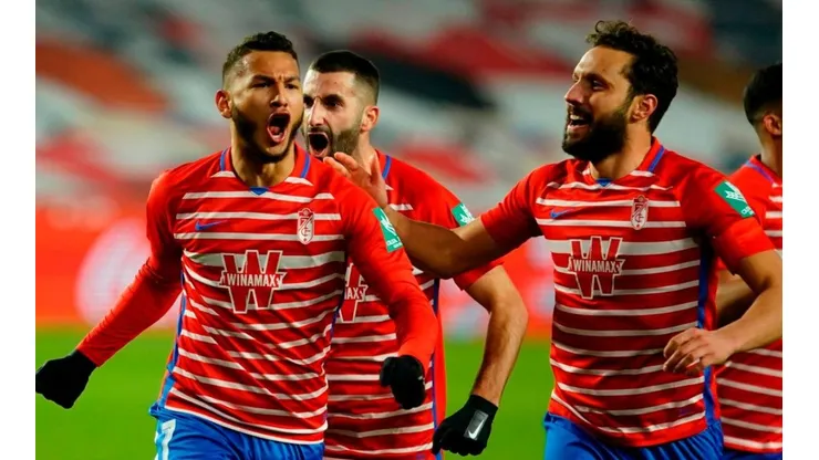 Luis Javier Suárez se sigue consolidando como el goleador del Granada en la actual temporada.