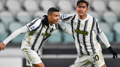 Juventus vs. Genoa juegan por octavos de final de la Copa Italia 2021 este miércoles (Getty Images)