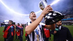 César Montes aclaró su futuro con Monterrey