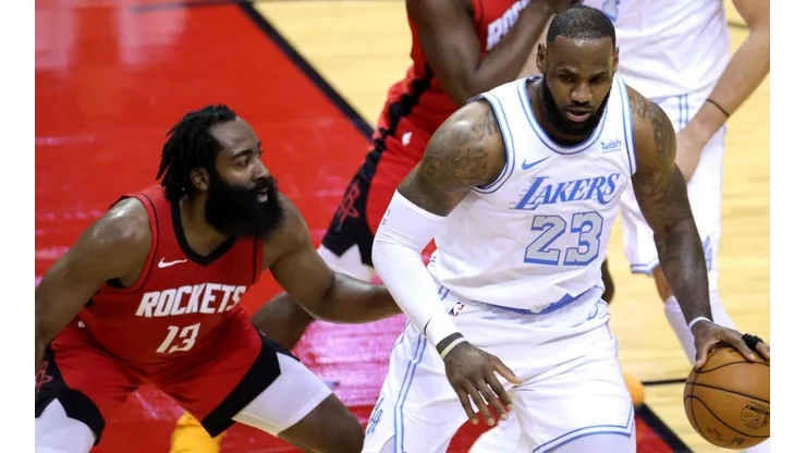 Los Angeles Lakers vs. Houston Rockets juegan por una fecha más de la NBA este martes (Getty Images)