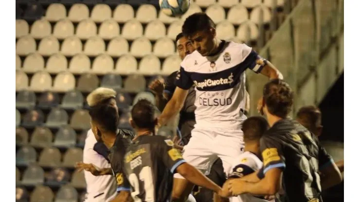Gimnasia no pudo en condición de local.