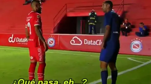 Video: Torrén, de Argentinos, se cruzó con Cardona en pleno partido