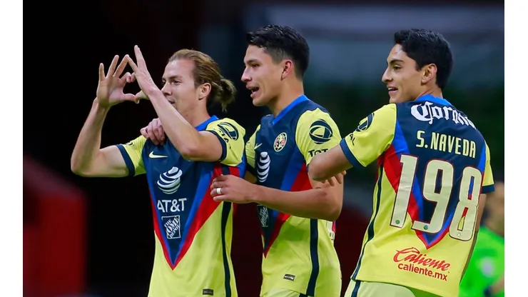 América rescató la victoria sobre el final.