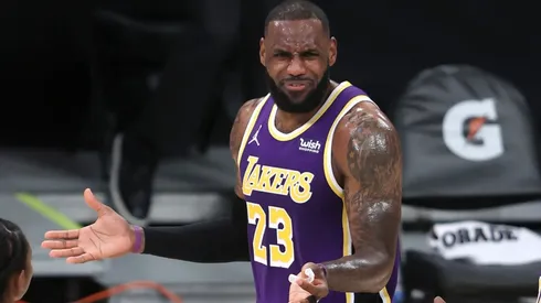 LeBron James en el juego entre los Lakers y Chicago Bulls