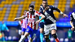 Chivas y Puebla no pudieron sacarse diferencia en el primer partido del Guard1anes 2021.