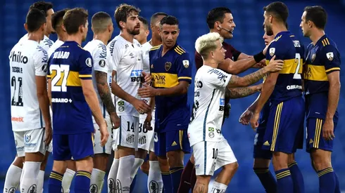 Además del arquero, otro jugador del Santos también tendría COVID