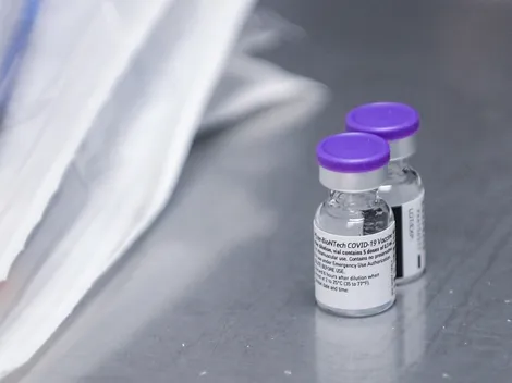 "Nunca nos comprometimos con fechas de vacunación": Ministro de Salud