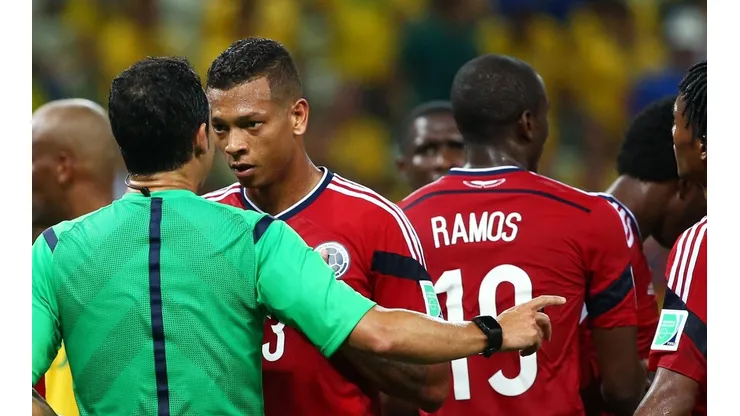 De crack a crack: así le dio la bienvenida Adrián Ramos a Fredy Guarín