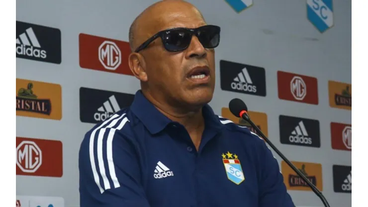 Roberto Mosquera volvió a Sporting Cristal y fue campeón.