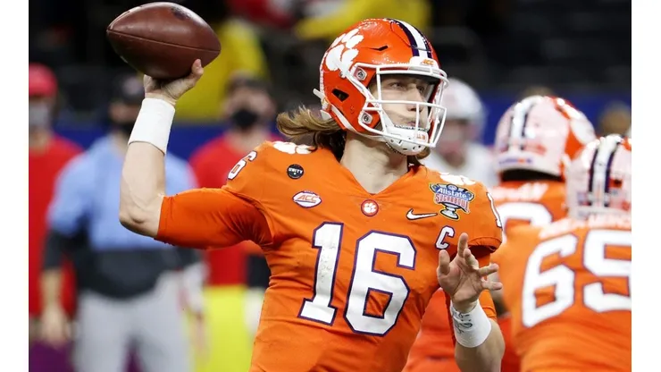 Trevor Lawrence jugará el 2021 en la NFL