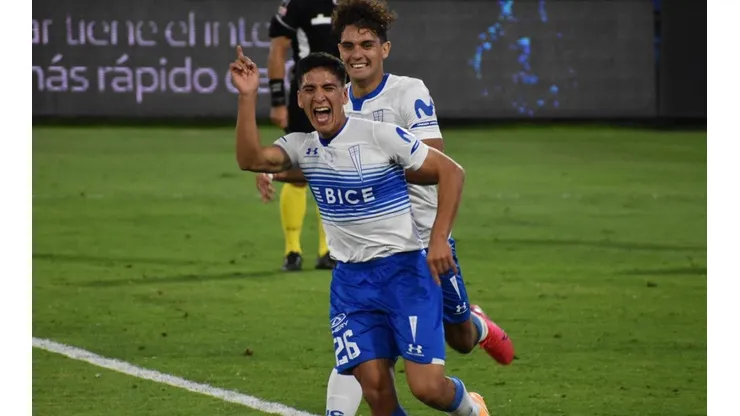 Deportes Iquique vs. Universidad Católica por la Primera División de Chile