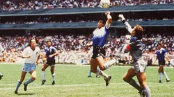 Diego Armando Maradona y Argentina jugaron en México 86 con una playera comprada en Tepito.