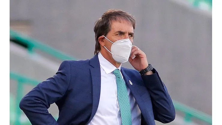 Guillermo Almada habló de la situación de Bryan Lozano y Ayrton Preciado.