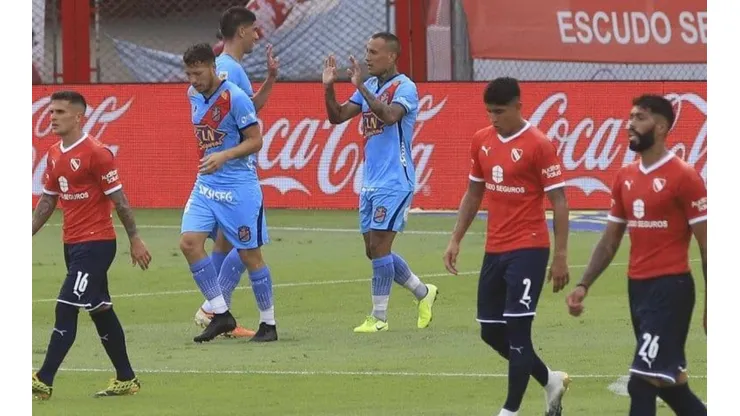 Arsenal se quedó con un triunfo histórico.