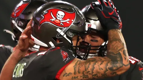 Mike Evans y Tom Brady