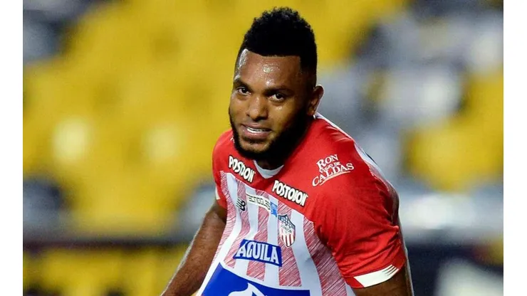 Miguel Ángel Borja se queda 6 meses más en el Junior de Barranquilla.