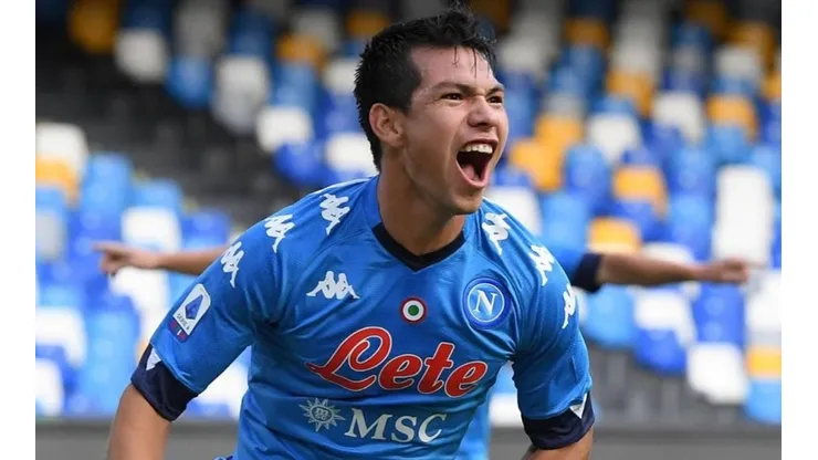 Napoli goleó a Cagliari.