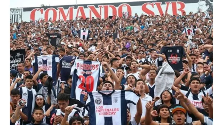 Alianza Lima perdió la categoría, pero los hinchas siempre mostraron preocupación por el club.