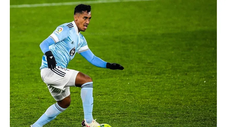 Renato Tapia llegó al Celta proveniente del Feyenoord.