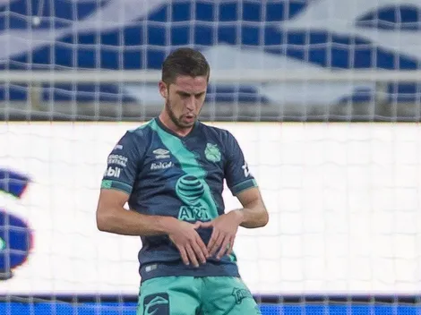 Alta facha: Santiago Ormeño subió fotito con extravagante regalo de Navidad