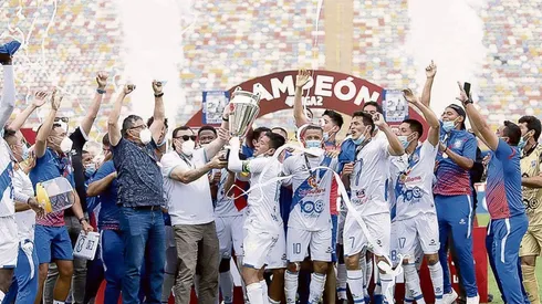 Alianza Atlético campeonó la Liga 2 este domingo.