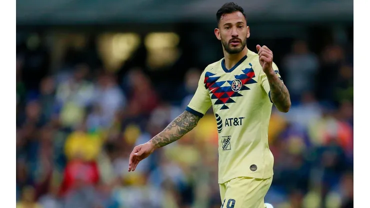 Emanuel Aguilera renovó su vínculo con América.