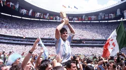 El Estadio Azteca cambia su nombre a Diego Armando Maradona.