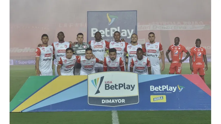 Independiente Santa Fe en la primera final de la Liga BetPlay 2020 en Cali.