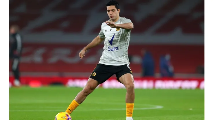 Raúl Jiménez estará presente en el Wolverhampton vs Tottenham.