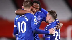 Everton ganó y se puso como único perseguidor del Liverpool en la tabla de posiciones en la Premier League.