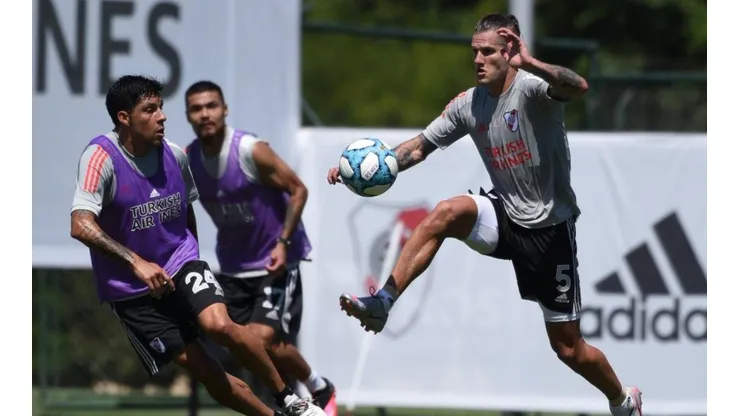 River, entrenando para chocar con Arsenal.