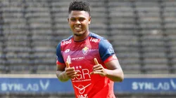 Delantero llega de El Nacional de Ecuador donde marcó 6 goles.