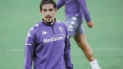 Lucas Martínez Quarta con los colores de Fiorentina.