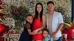 Zárate subió una foto por Navidad y Cata Díaz se la pudrió toda a River en los comentarios